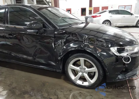 2015 Audi A3 1.8T Premium из США, поврежденный, VIN WAUACGFF1F1137593